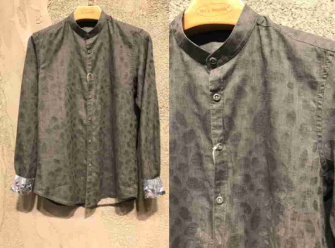 Camicia con colletto alla coreana in tramatura