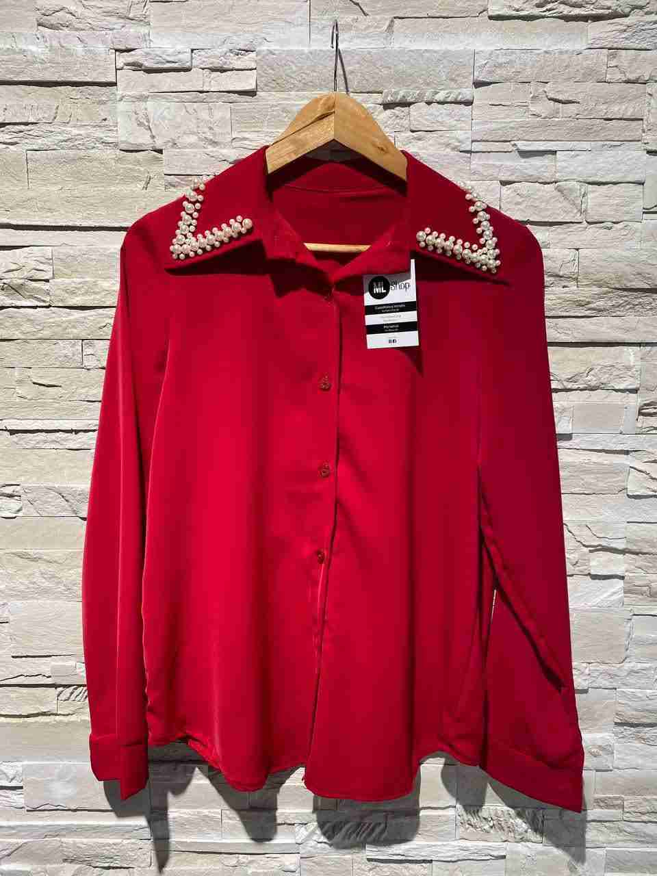 Camicia con dettaglio perline