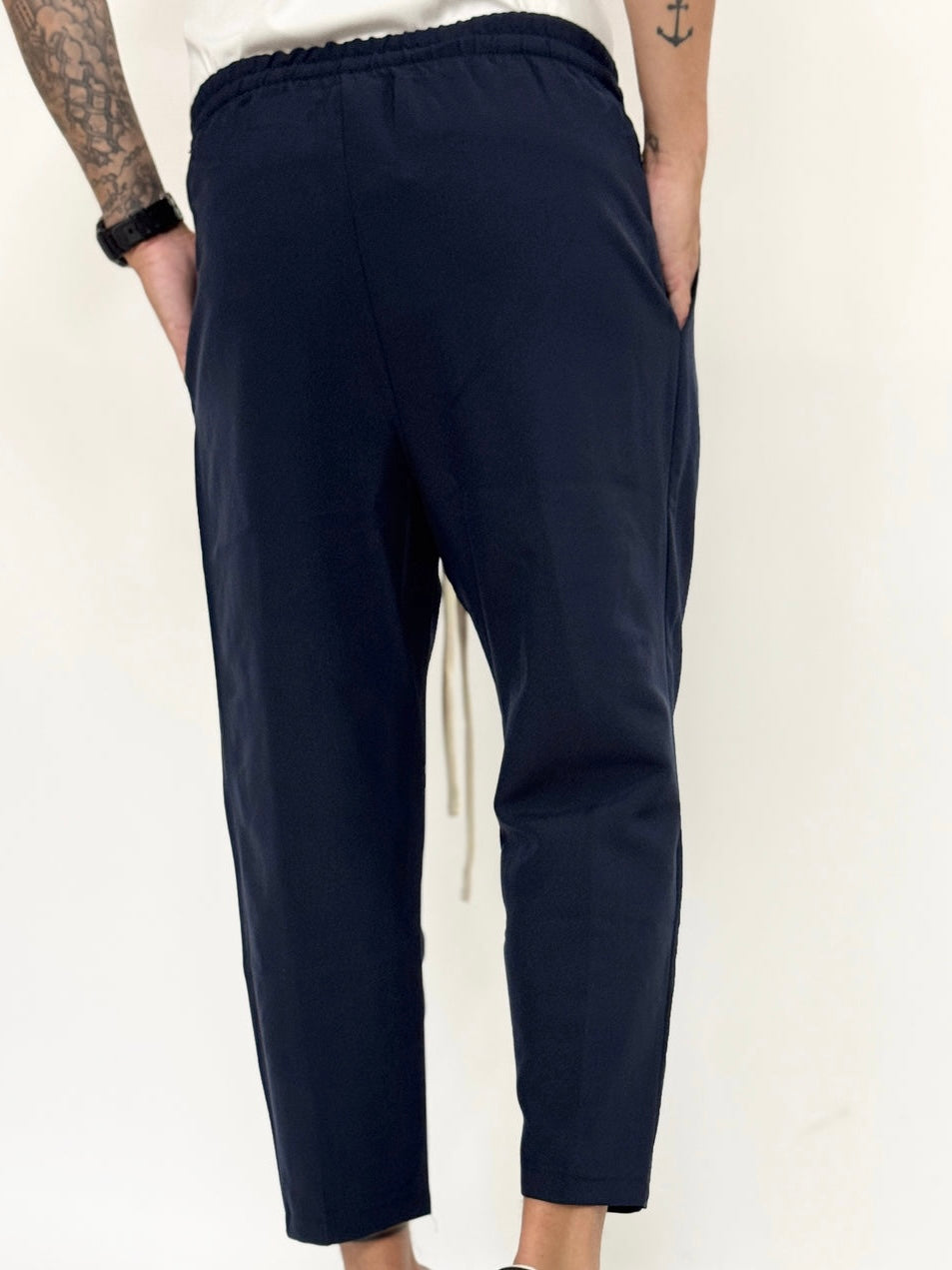 Pantaloni quentin
