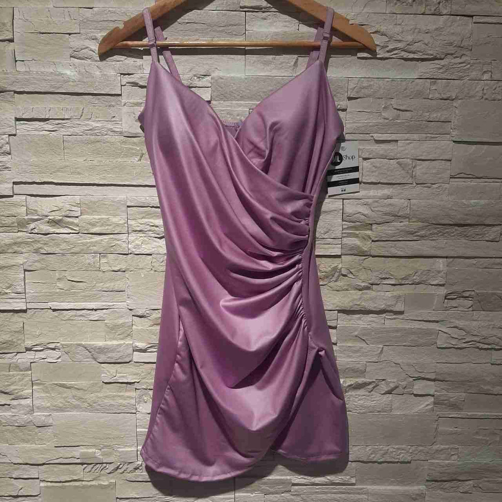 Abito drappeggiato in ecopelle