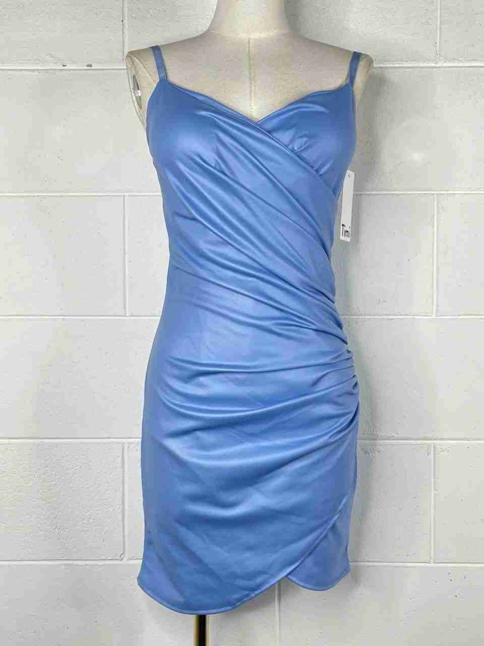 Abito drappeggiato in ecopelle