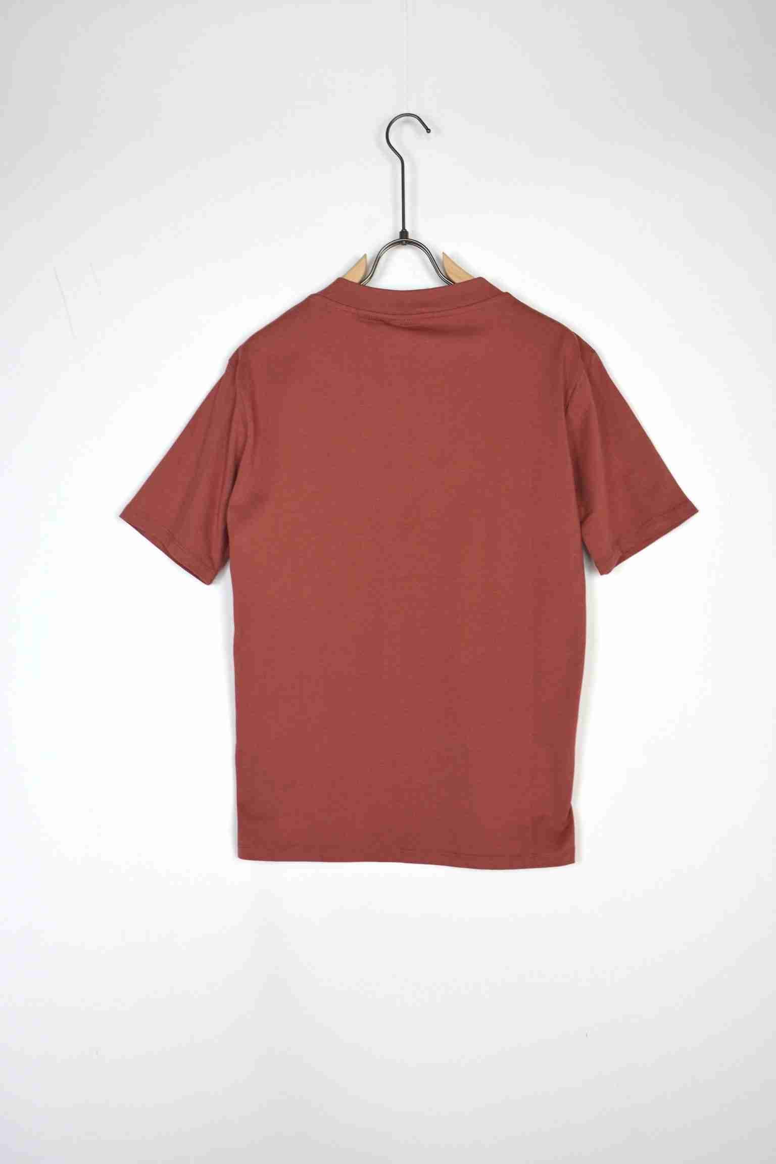 T-shirt basic scollo a v