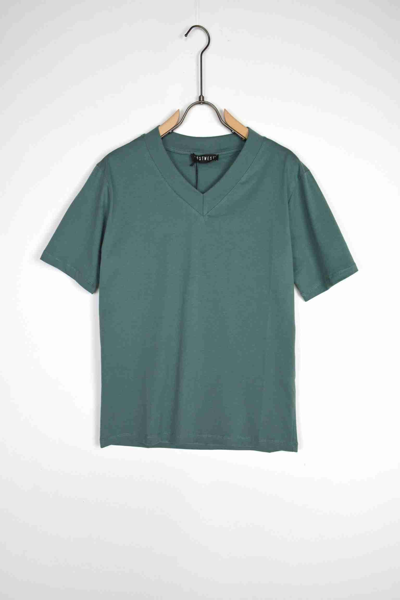 T-shirt basic scollo a v