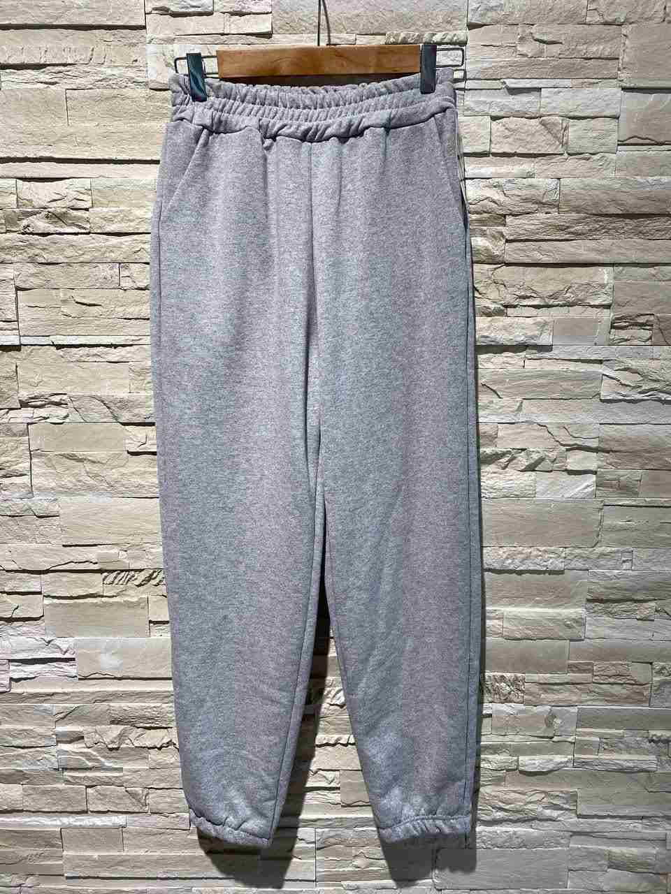Pantaloni tuta basic
