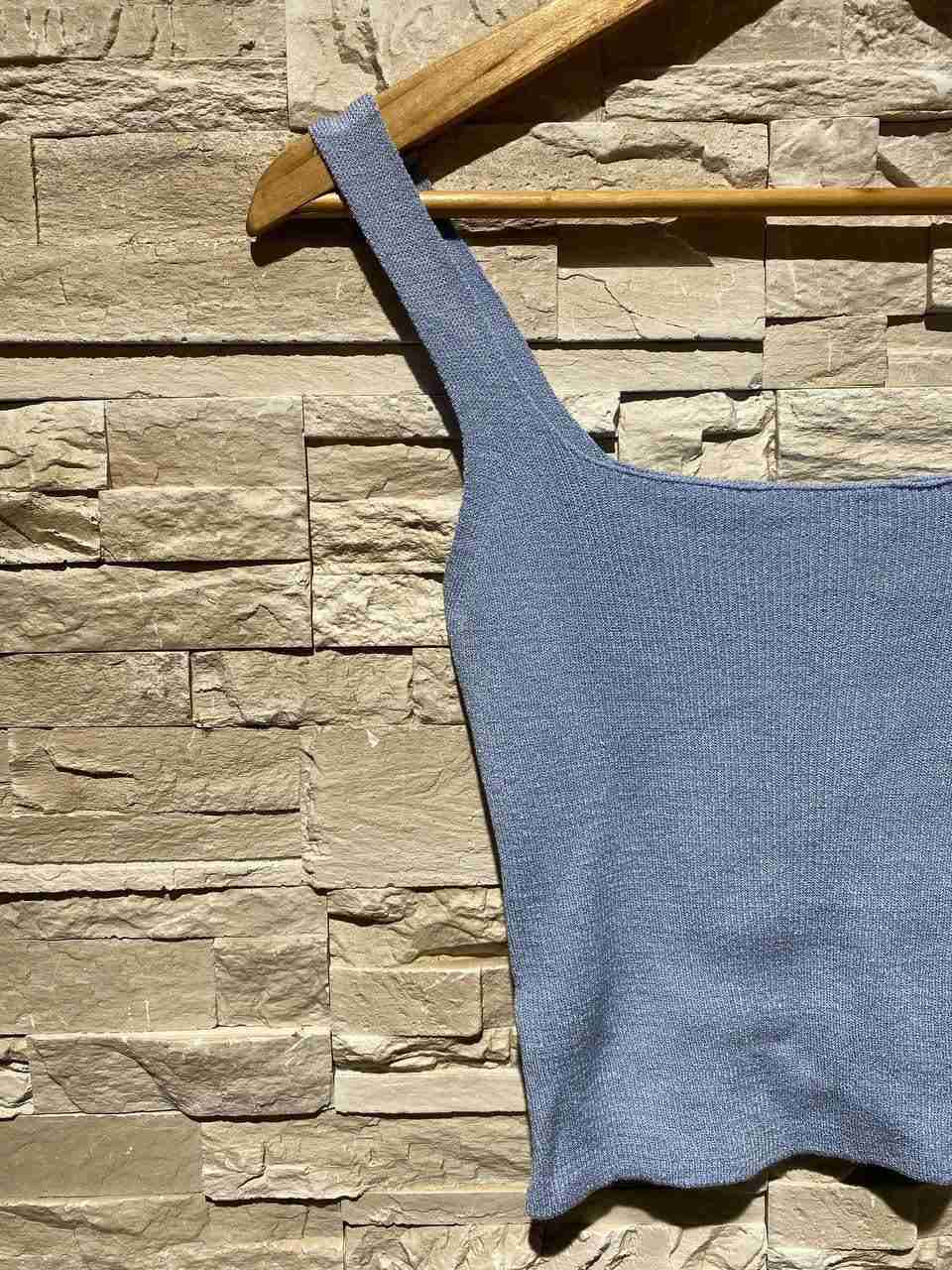 Top a costine semplice