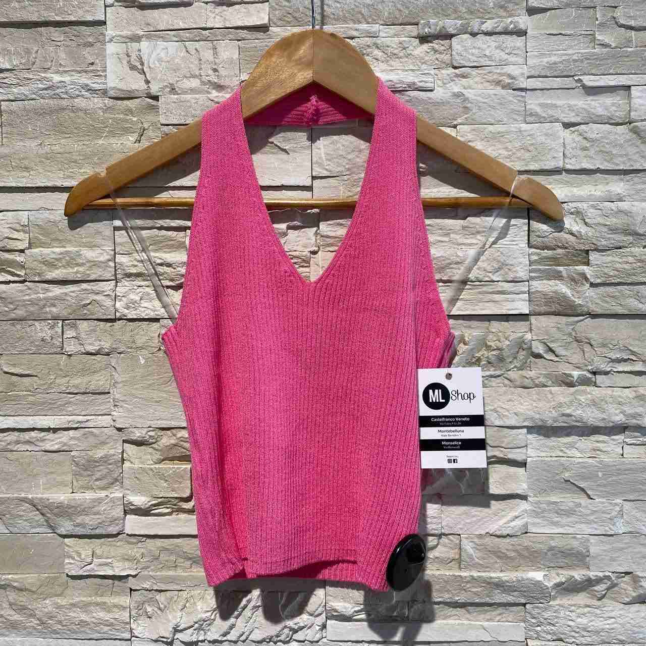 Top ribbed elegance