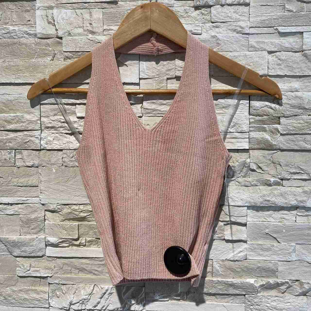 Top ribbed elegance