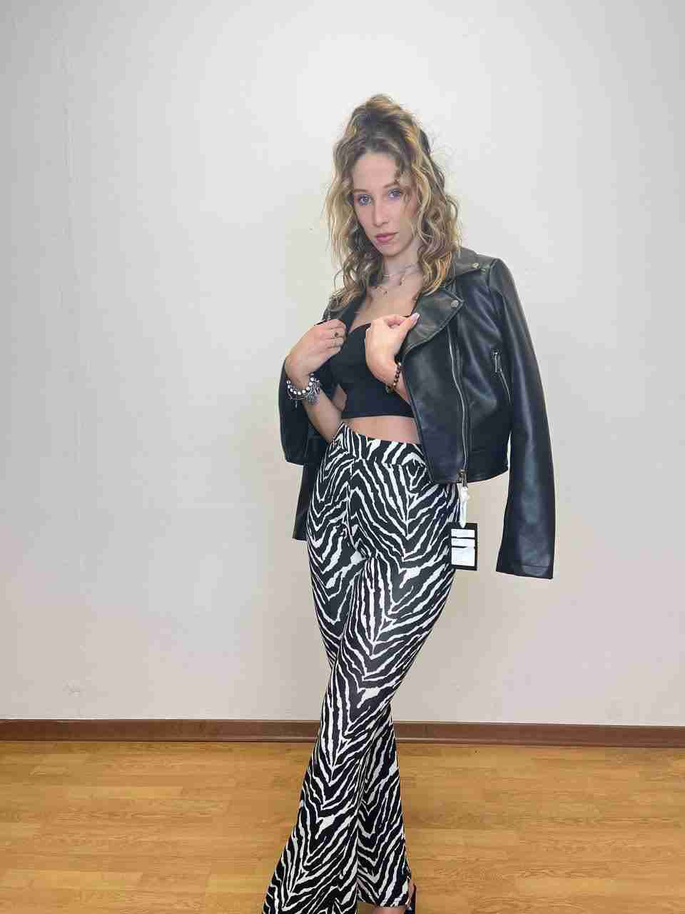 Chiodo in ecopelle nero