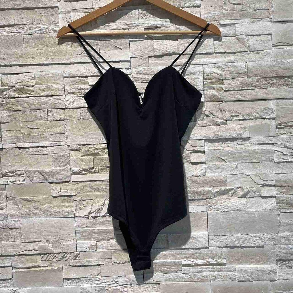 Body scollato a cuore