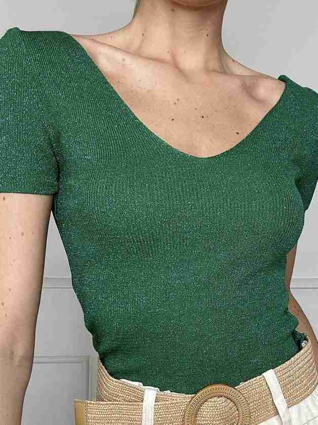 Top lurex con scollo a v