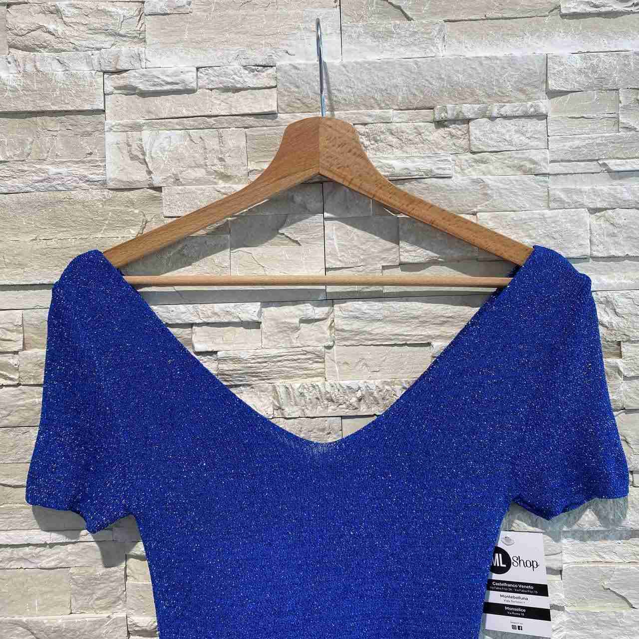 Top lurex con scollo a v