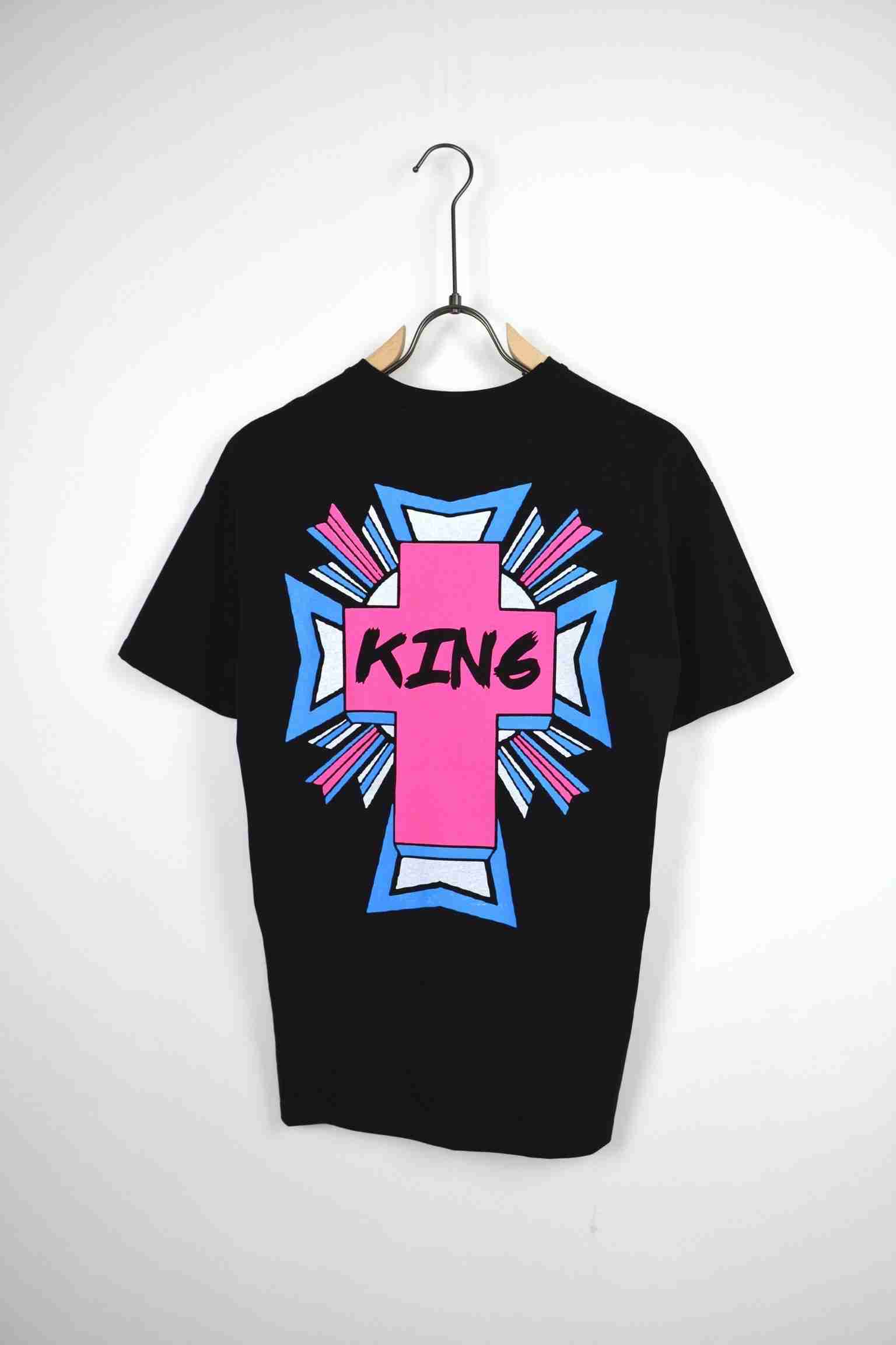 T-shirt king