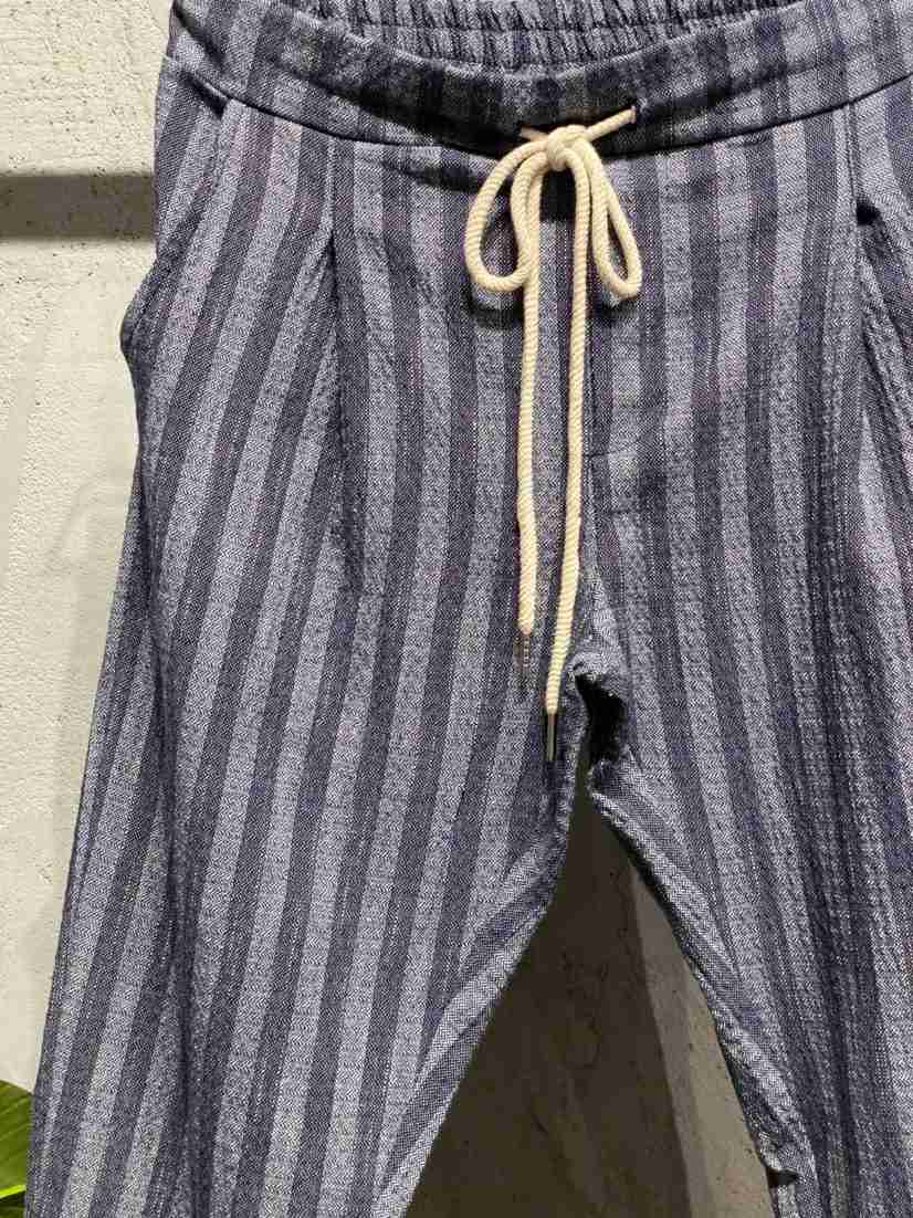 Pantaloni a righe