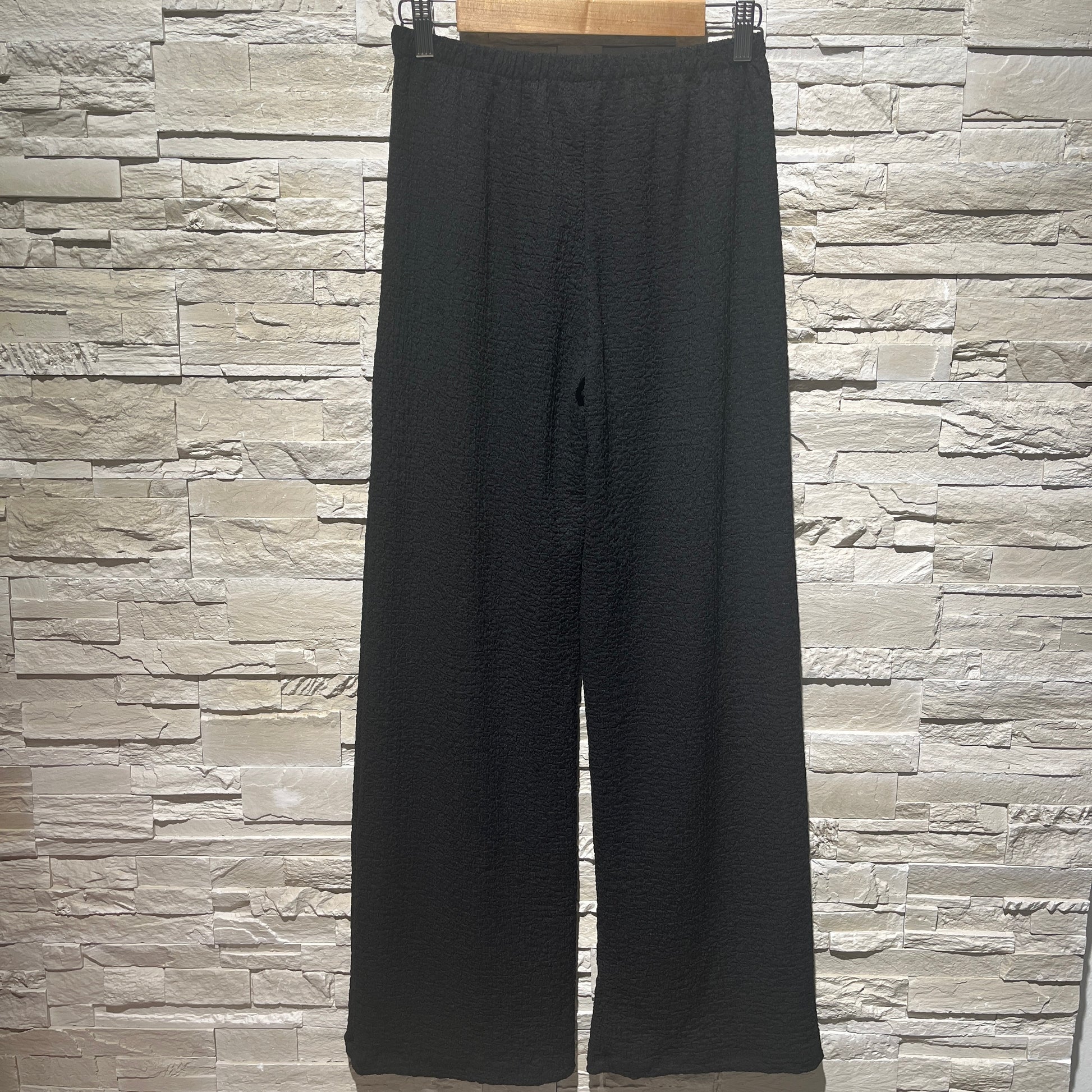 Pantaloni tea