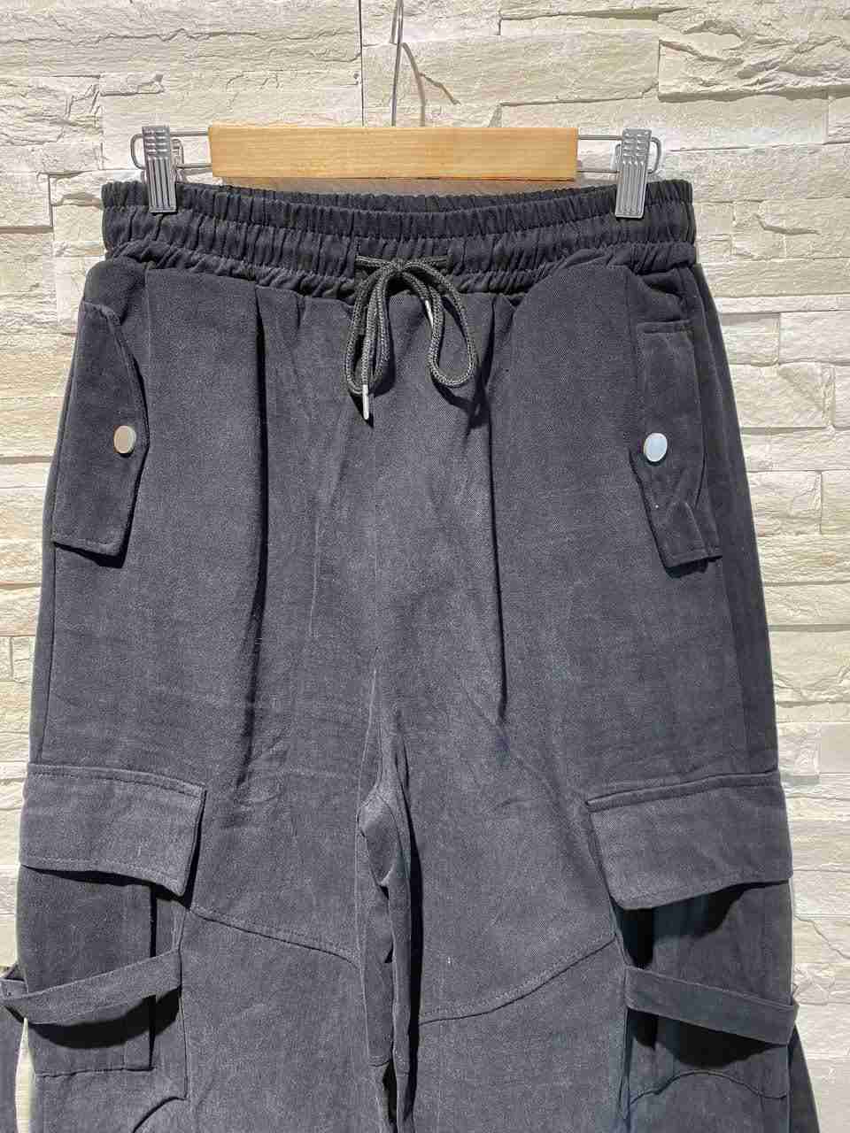 Cargo stile parachute con lacci