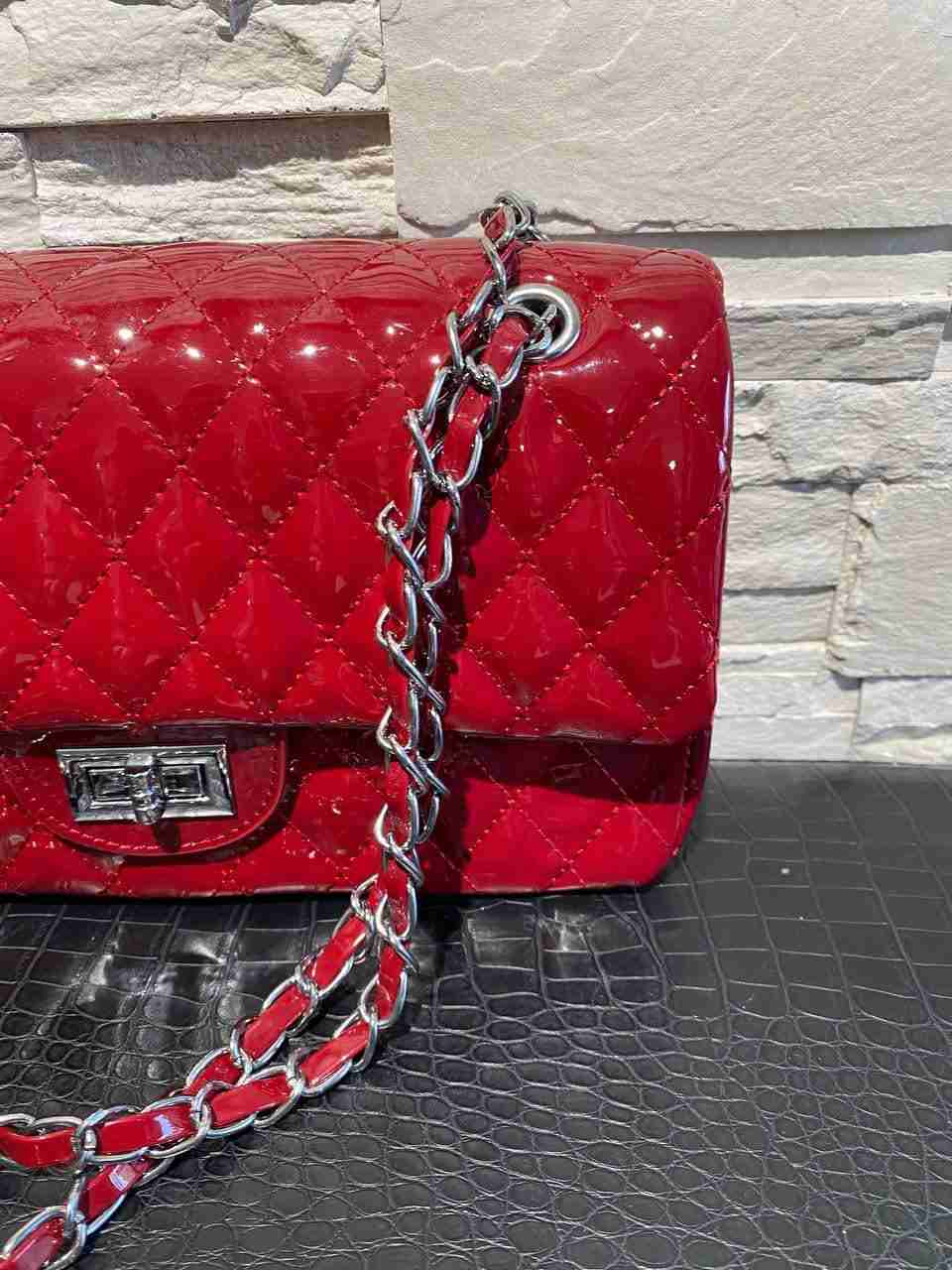 Borsetta rettangolare effetto vernice