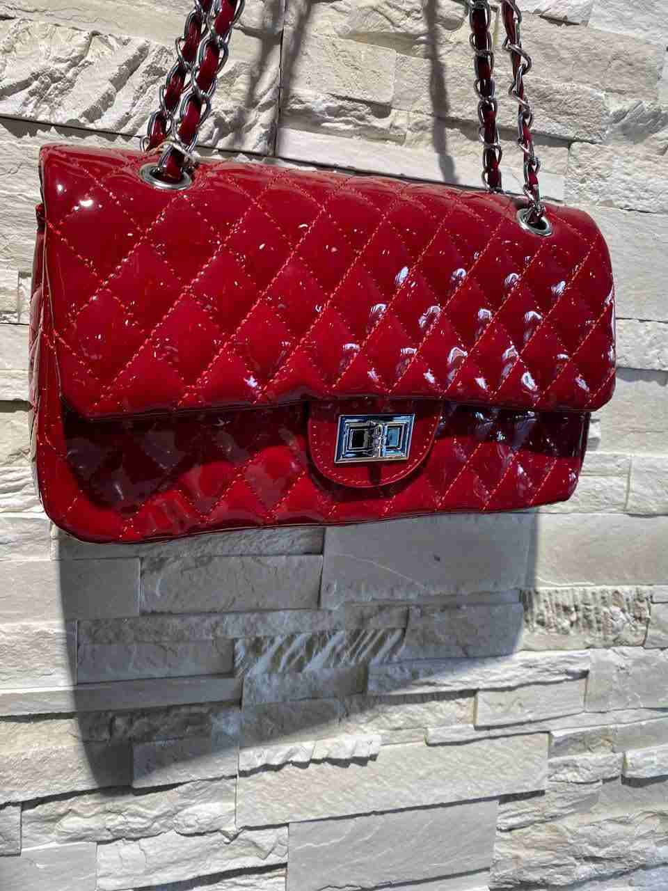 Borsetta rettangolare effetto vernice