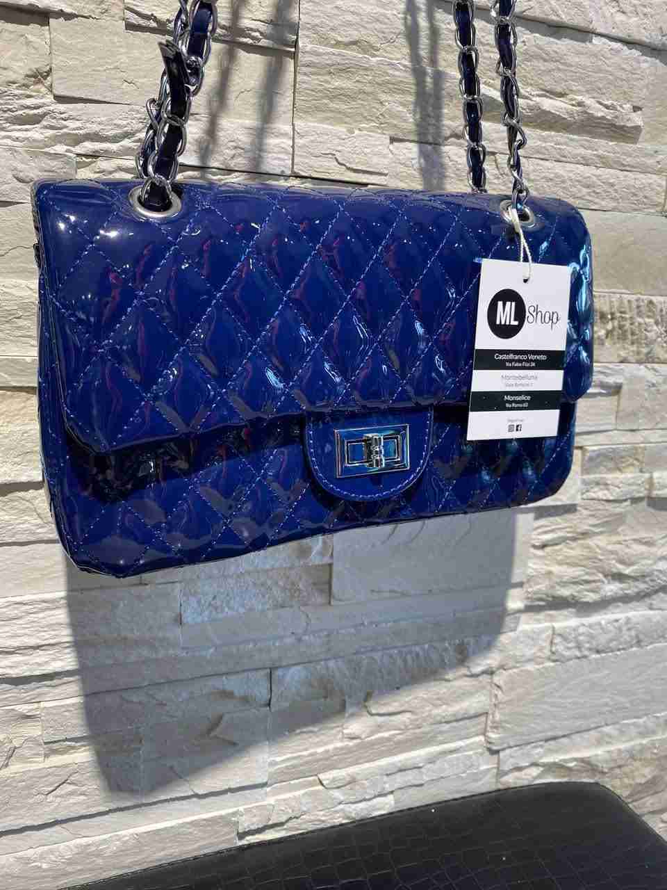 Borsetta rettangolare effetto vernice