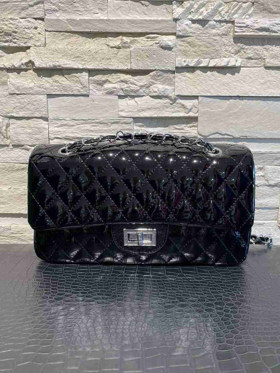 Borsetta rettangolare effetto vernice