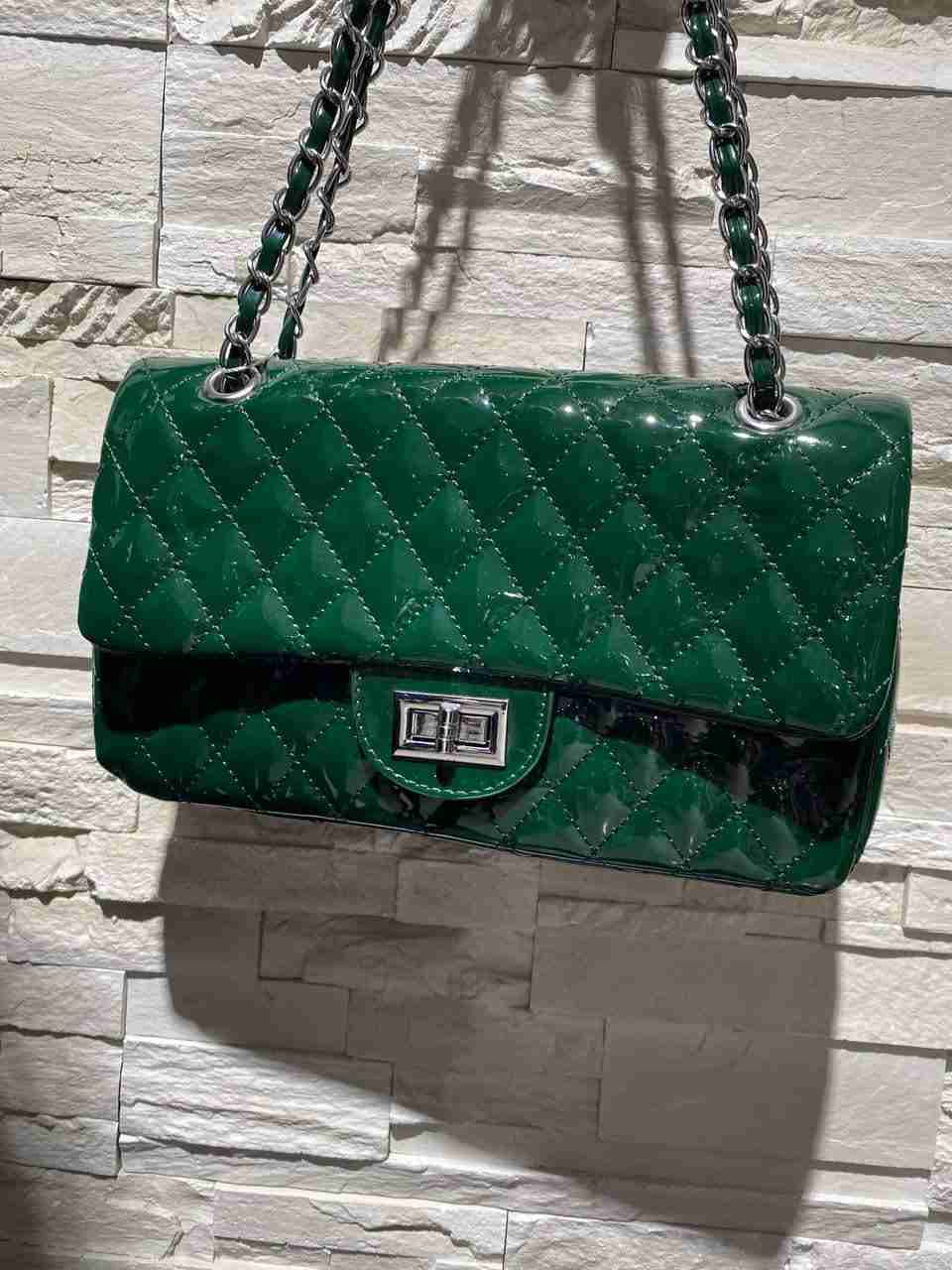 Borsetta rettangolare effetto vernice