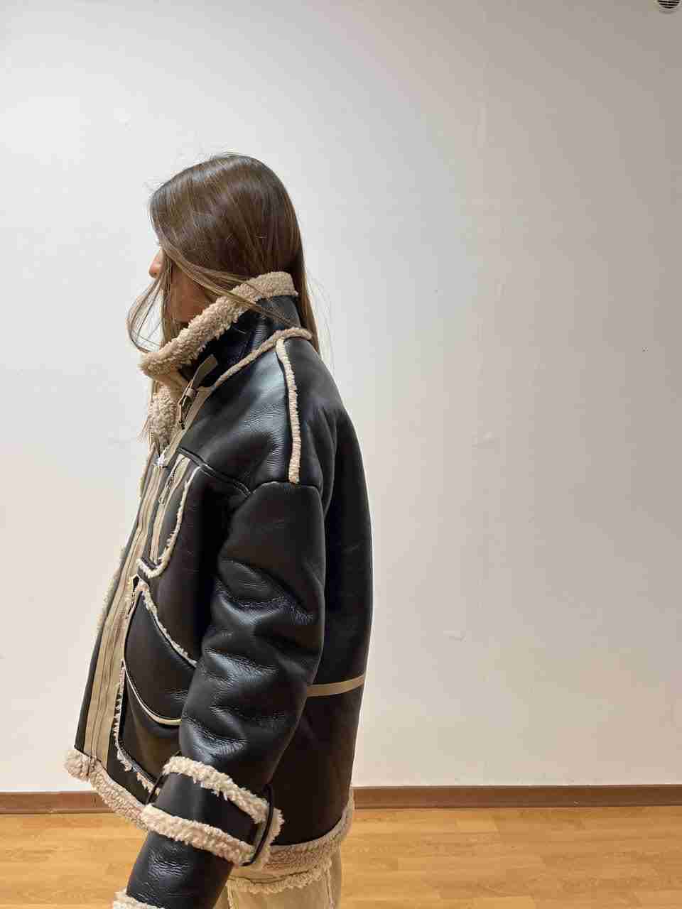 Montone leather
