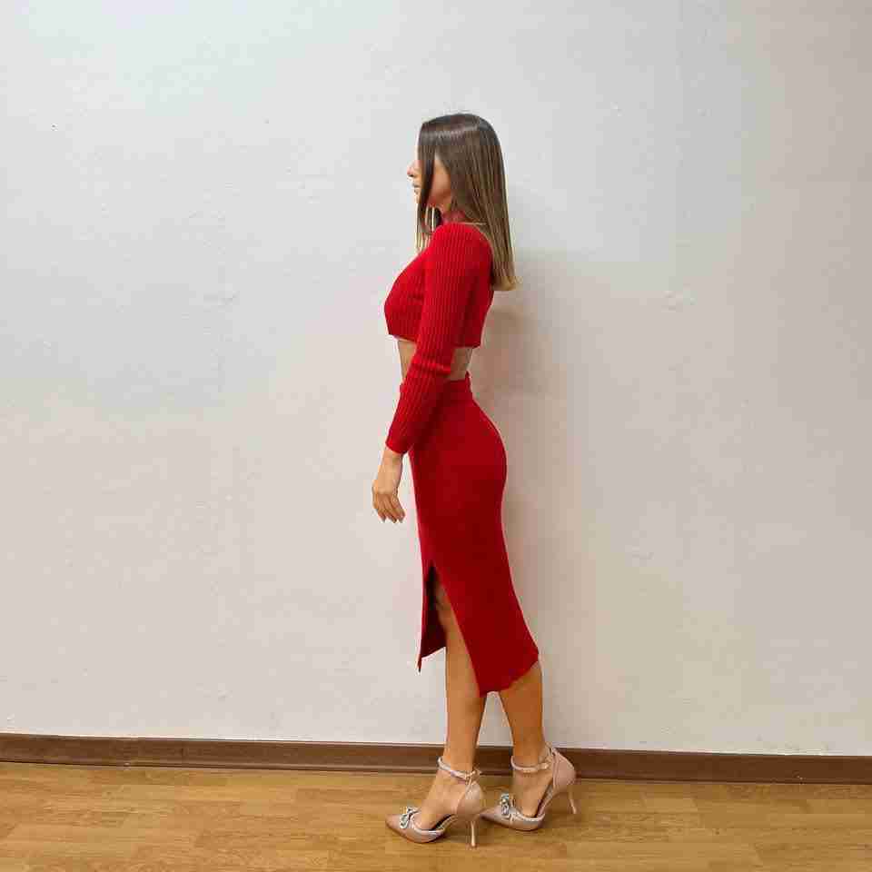 Coordinato maglioncino e gonna