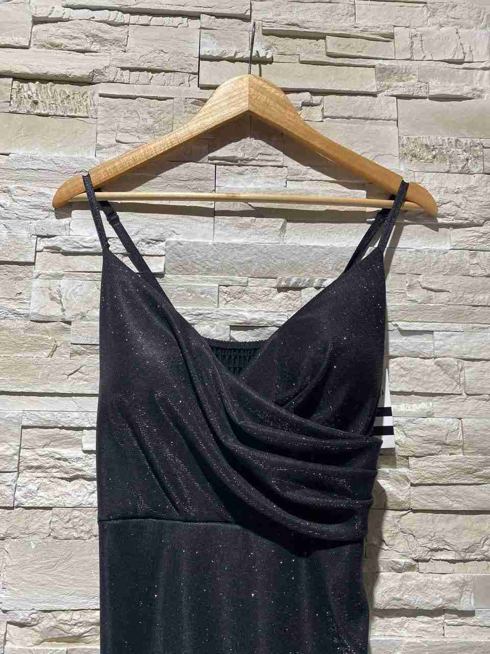 Abito in lurex a lunghezza irregolare