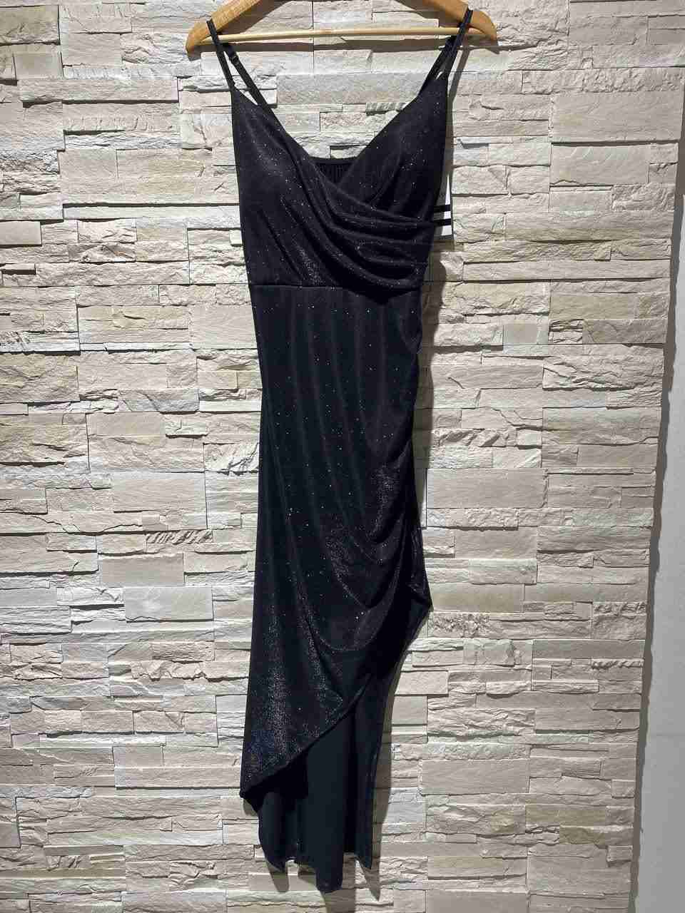 Abito in lurex a lunghezza irregolare