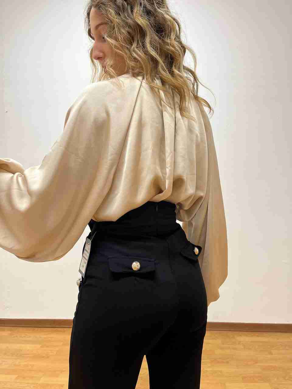 Camicia in raso con fiocco