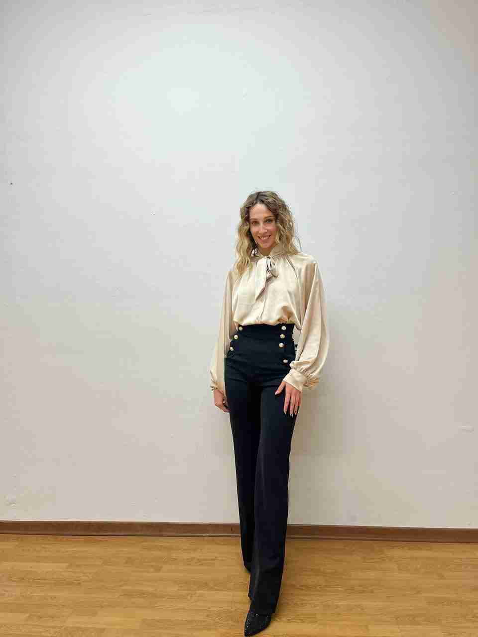 Pantaloni nicole