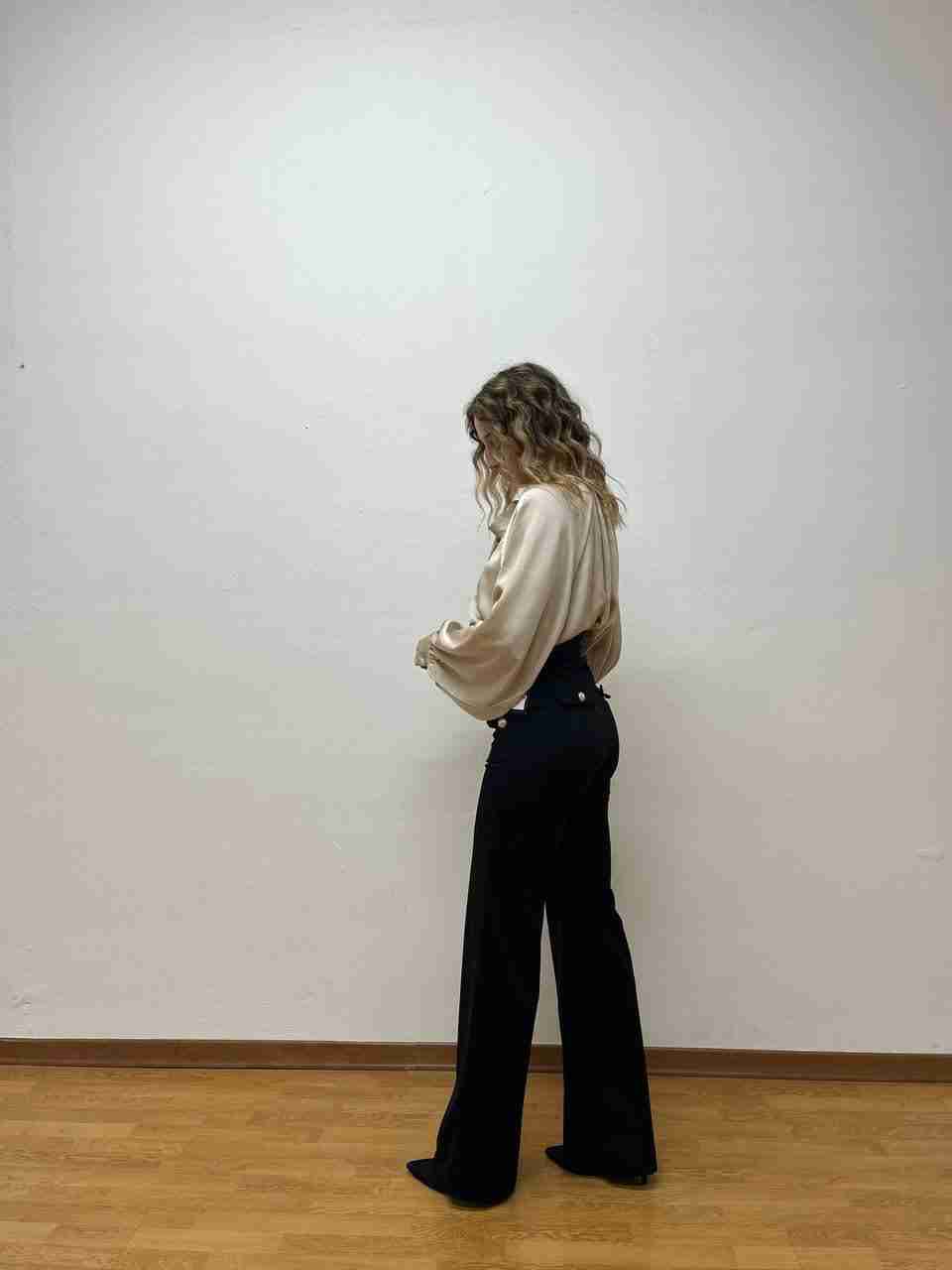 Pantaloni nicole