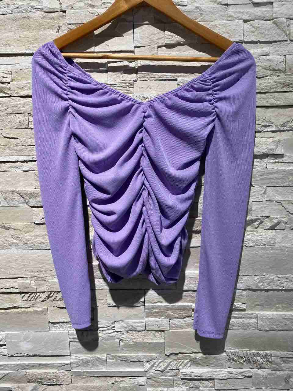 Top a manica lunga drappeggiato