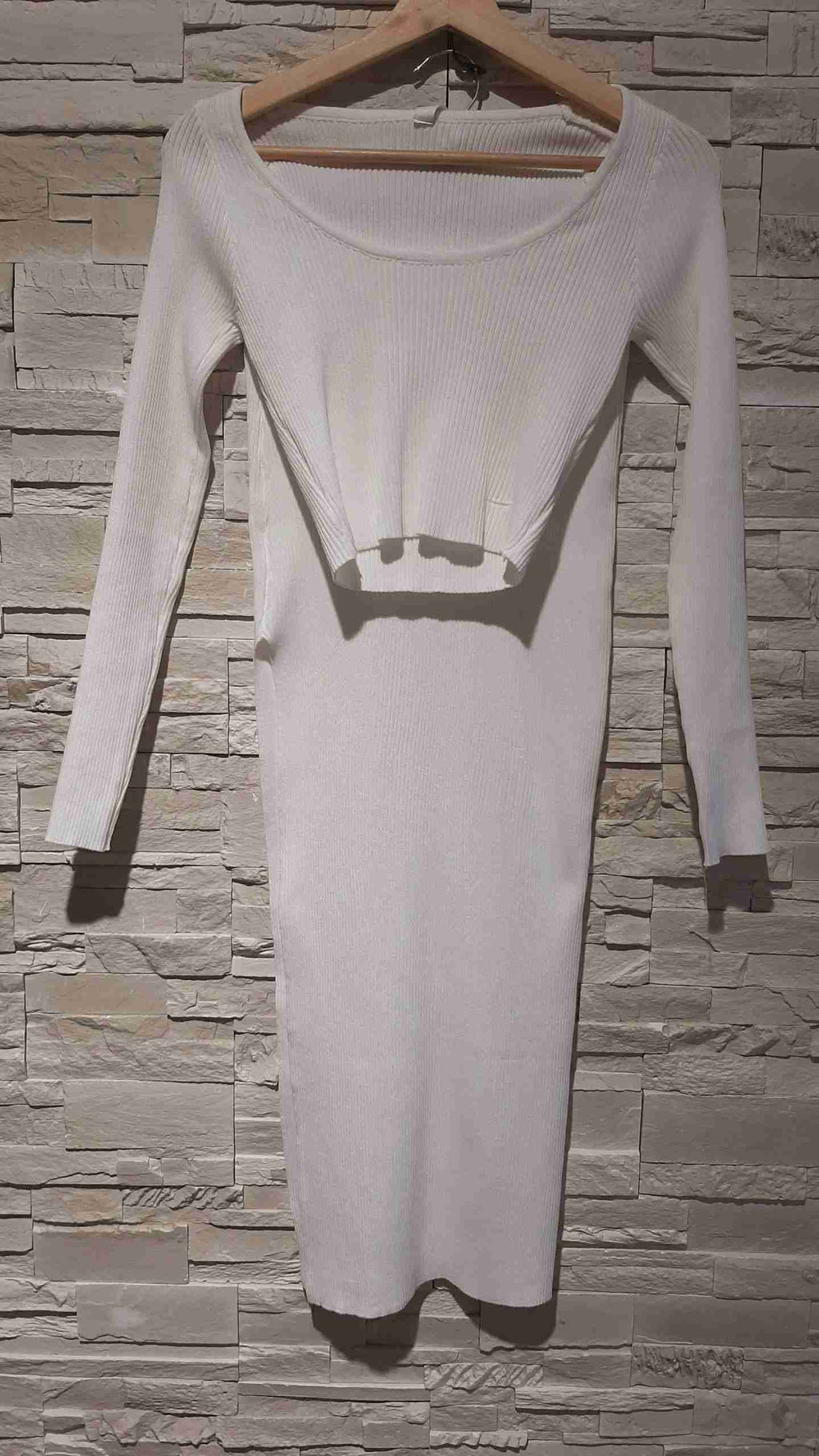 Coordinato primaverile maglioncino e gonna