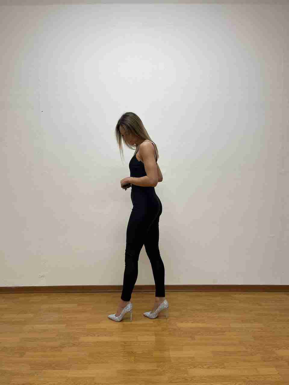 Tuta in lycra con spalline