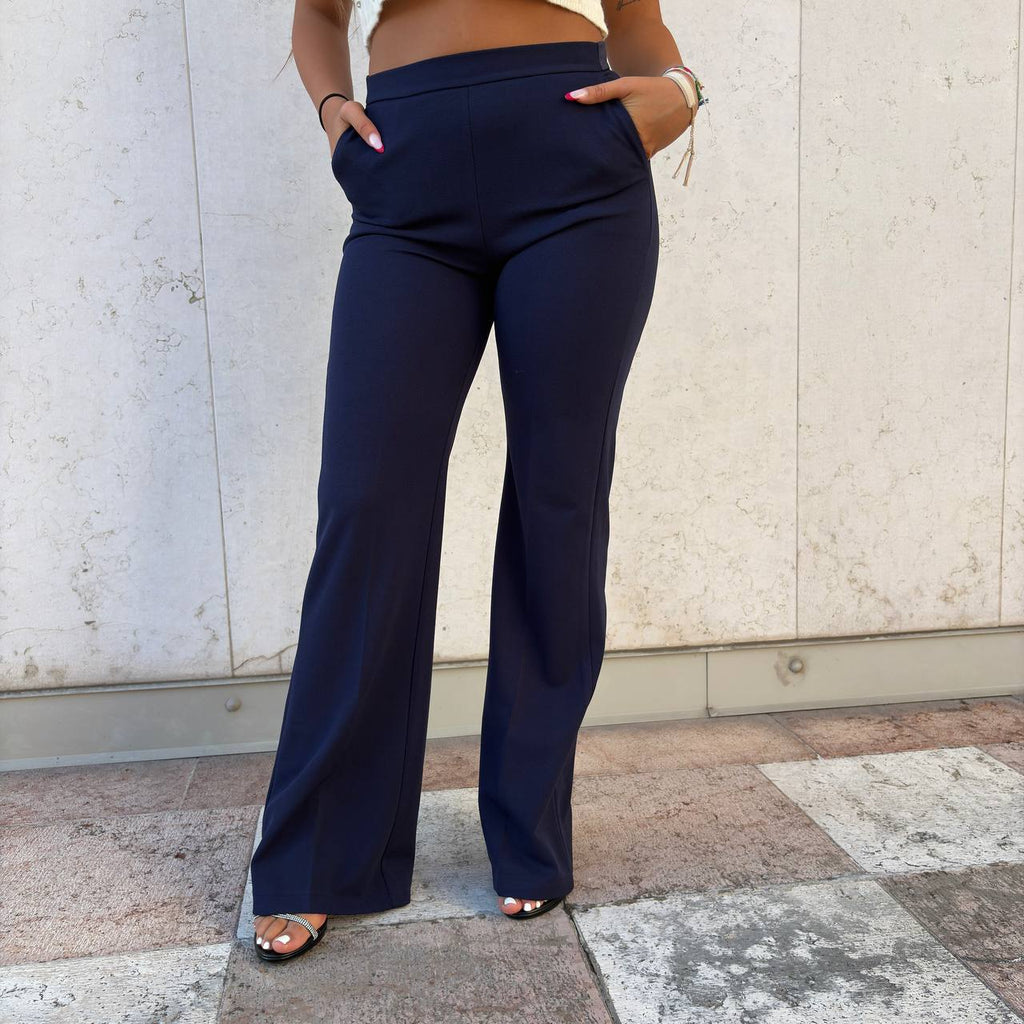 Pantaloni kaelith