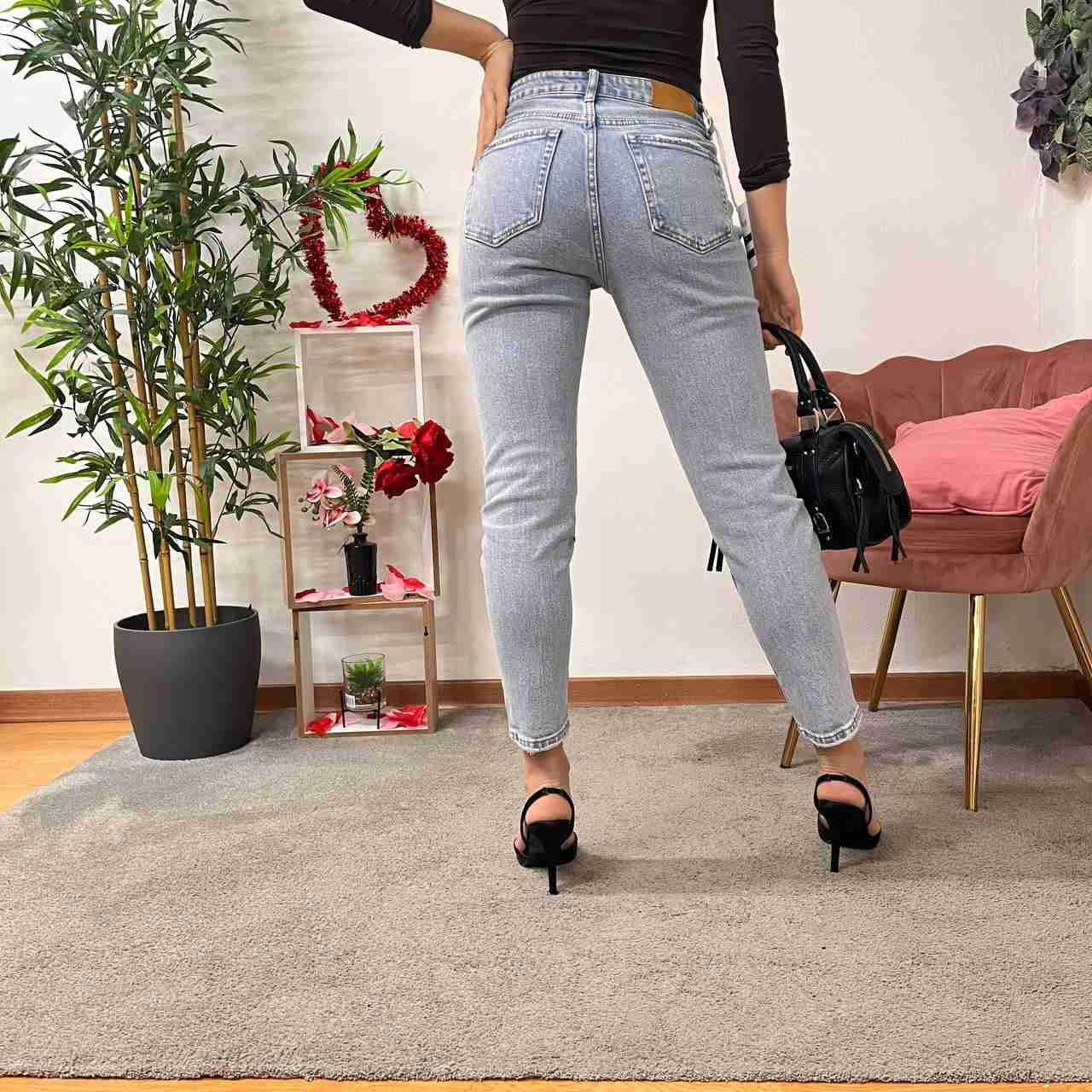 Jeans skyline
