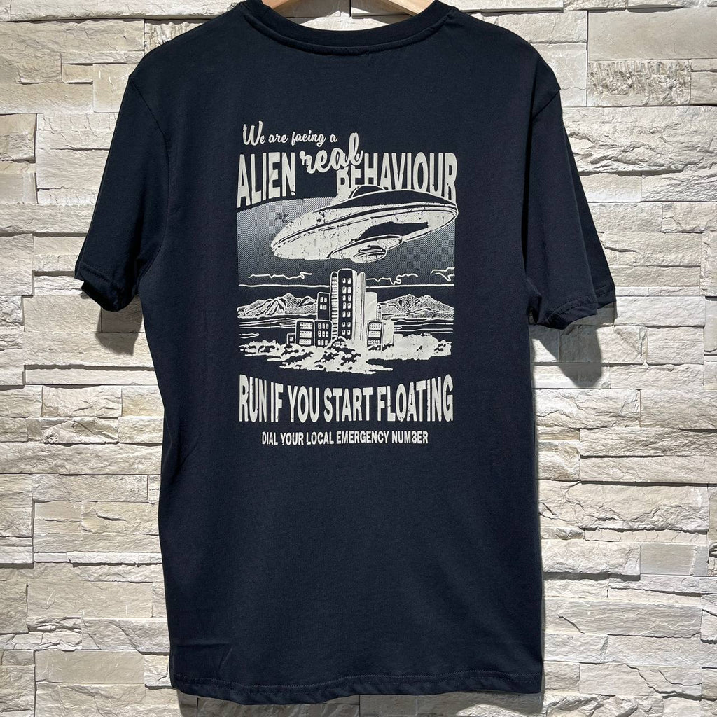 T-shirt alien