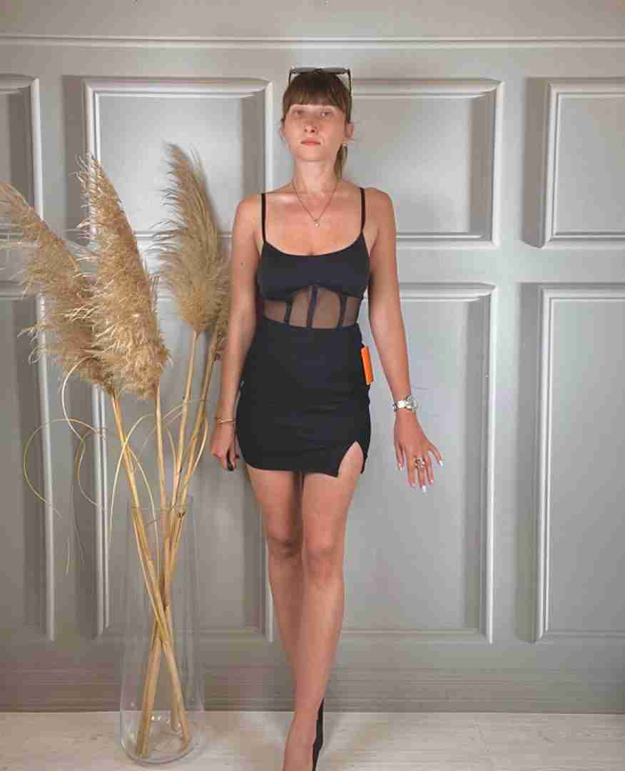 Gonna a costine con mini spacco