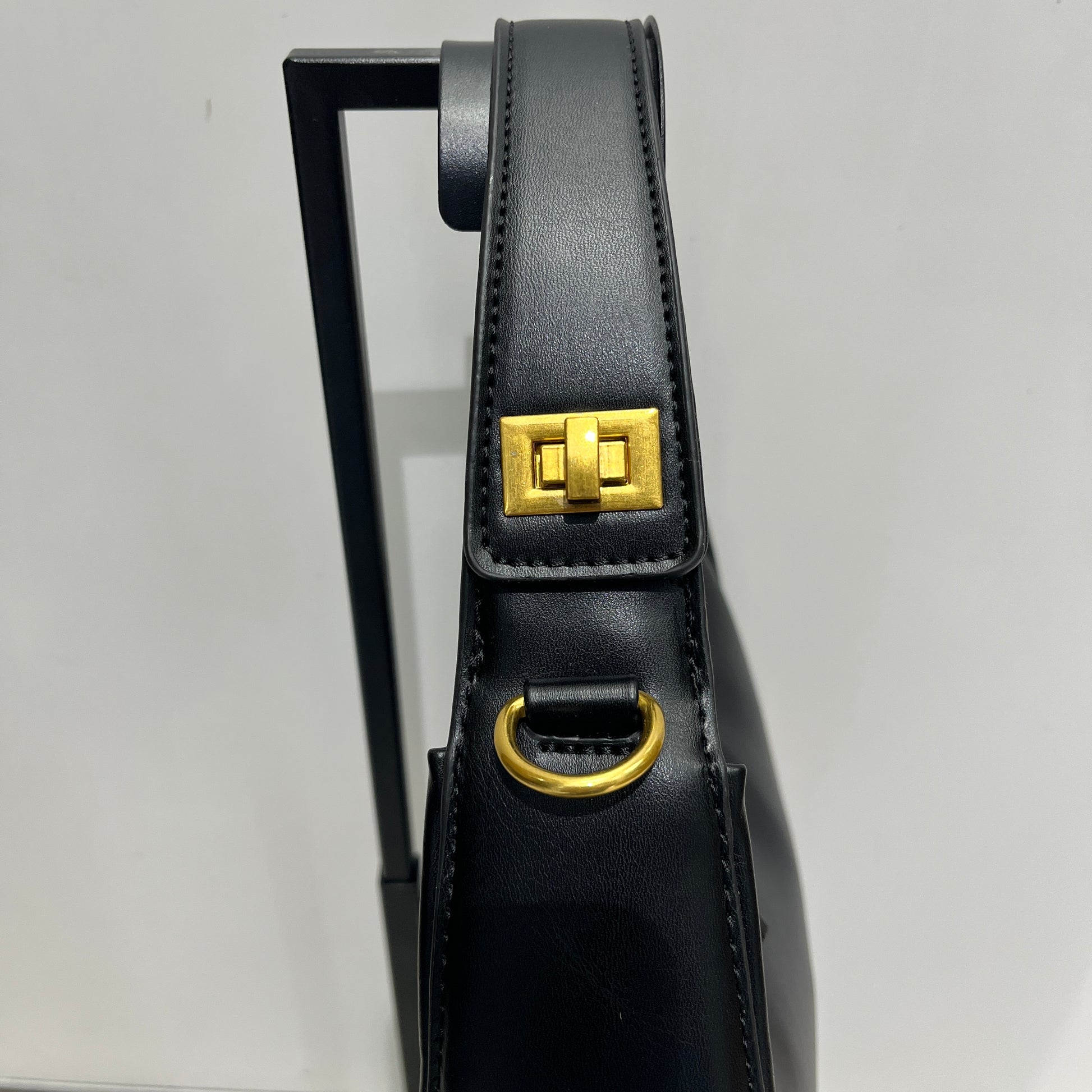 Borsa demi