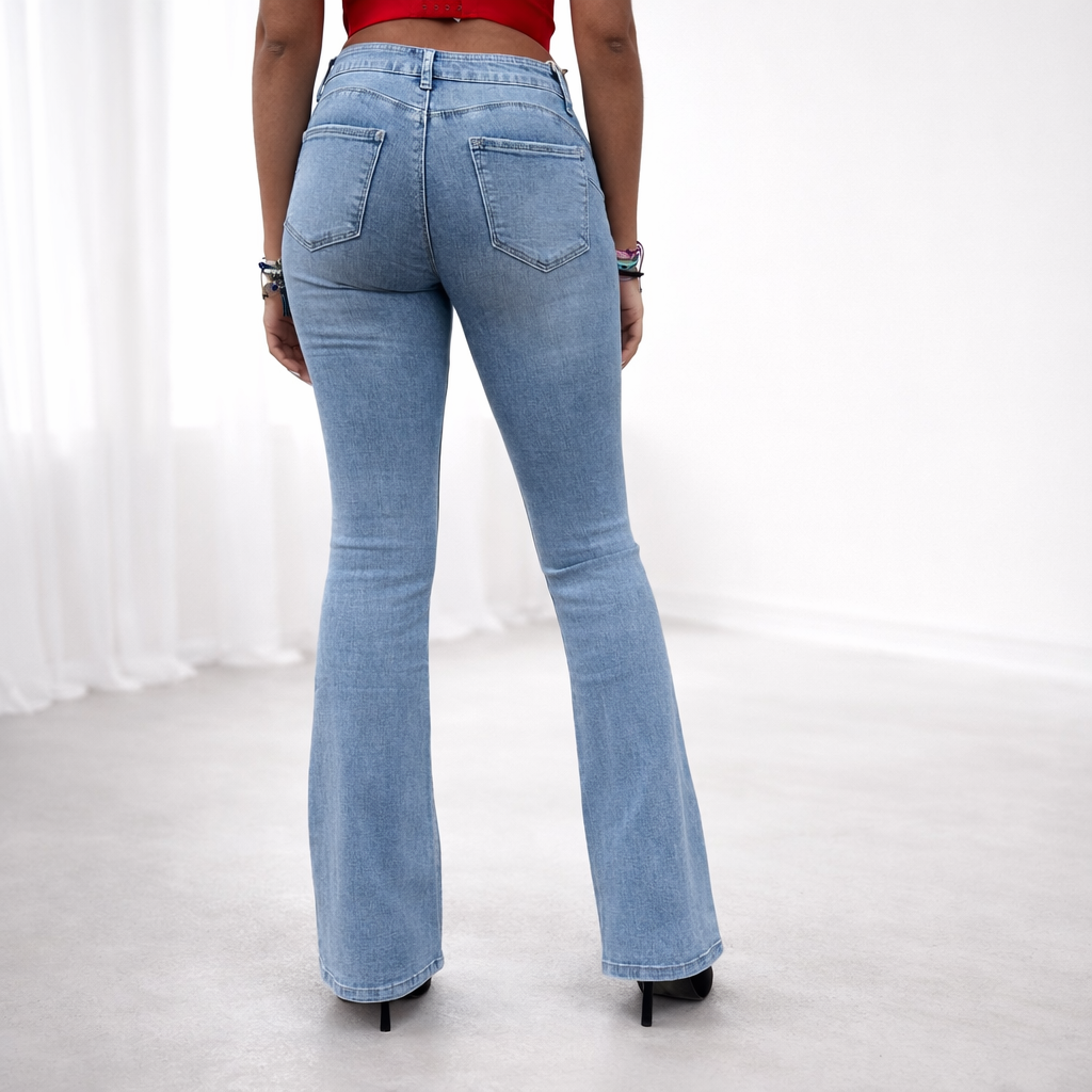 Jeans flare a zampa vita alta