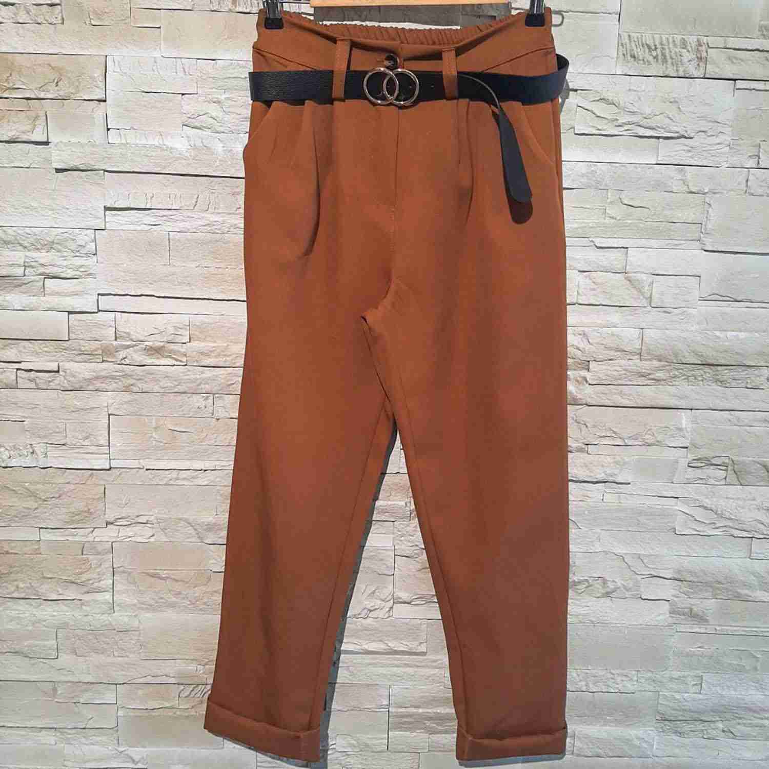 Pantaloni chinos basic