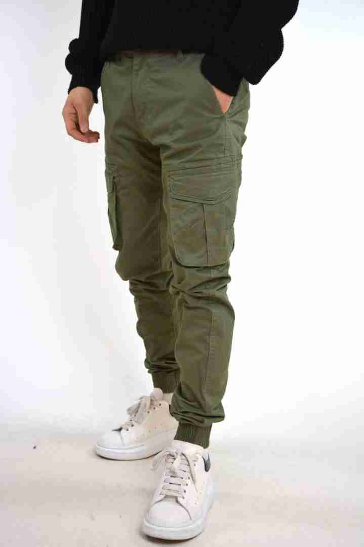 Pantaloni cargo con polsino