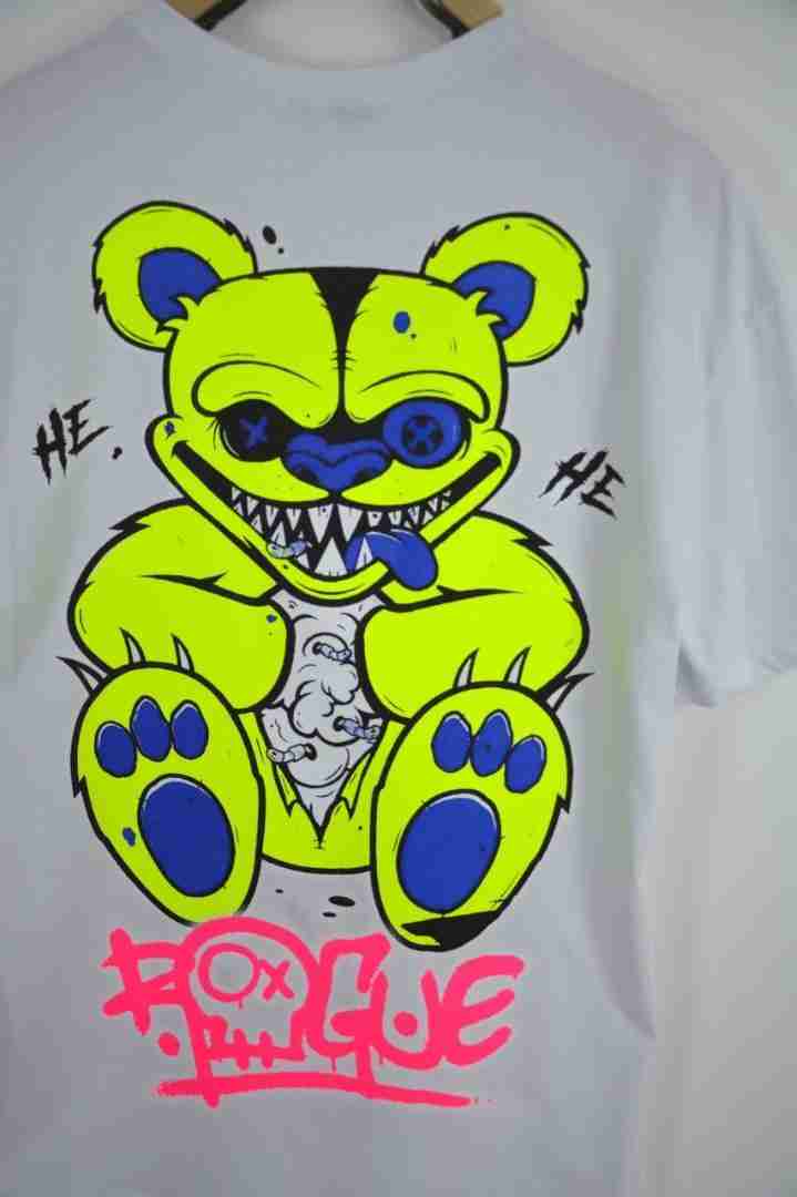 T-shirt rogue