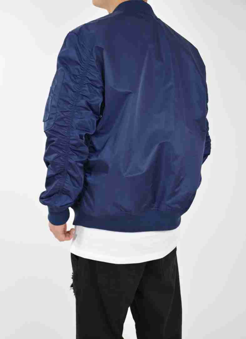 Bomber spring