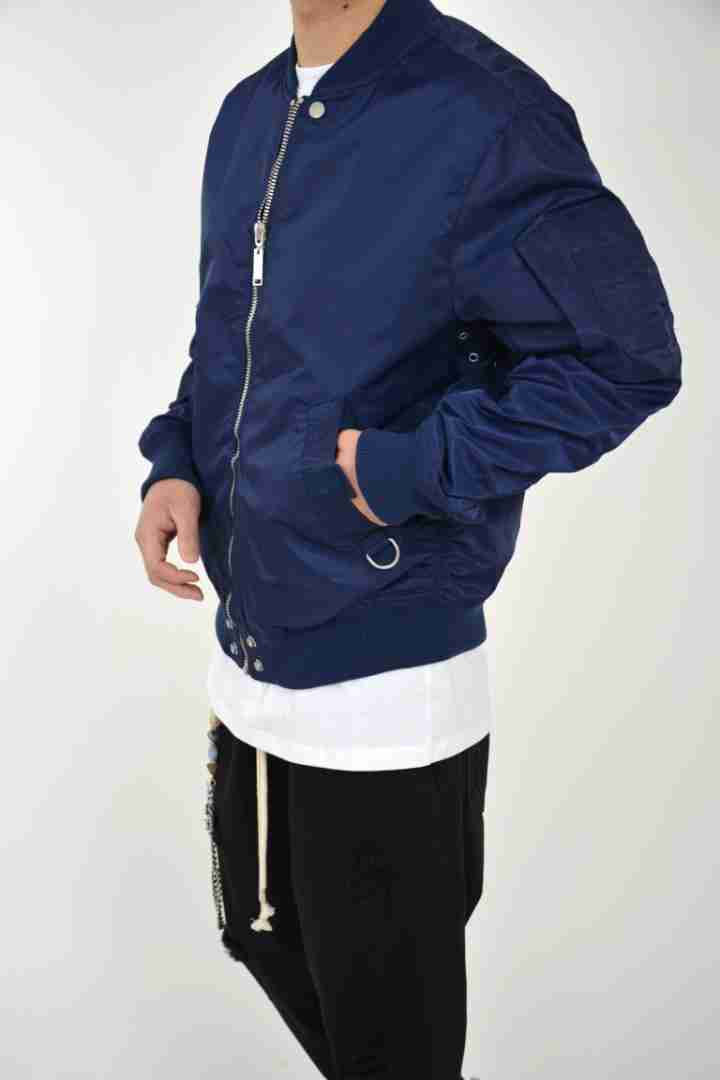 Bomber spring