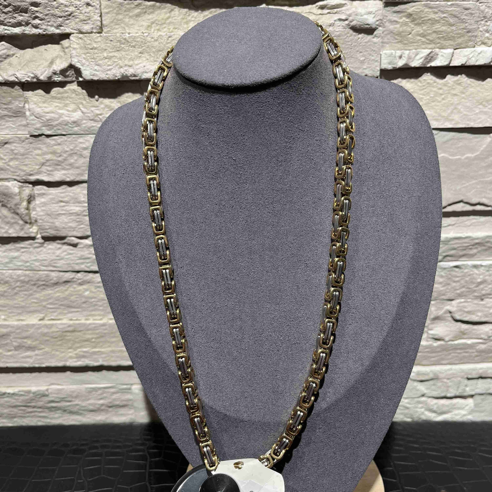Collana cavaliere