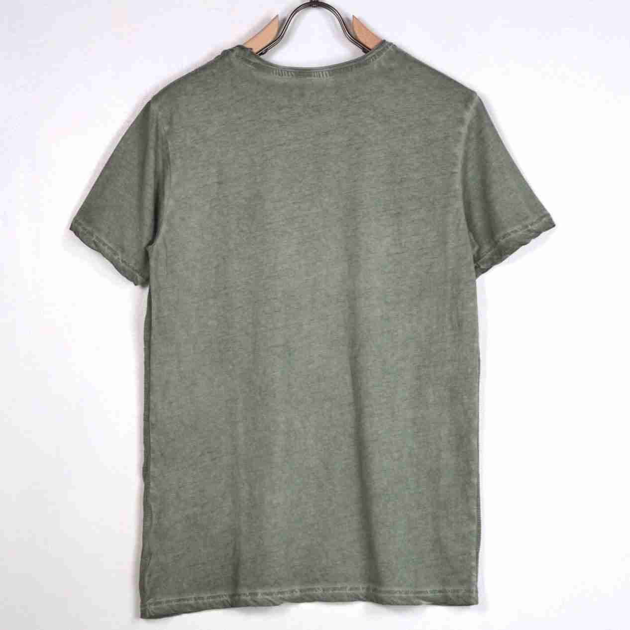 T-shirt fiji