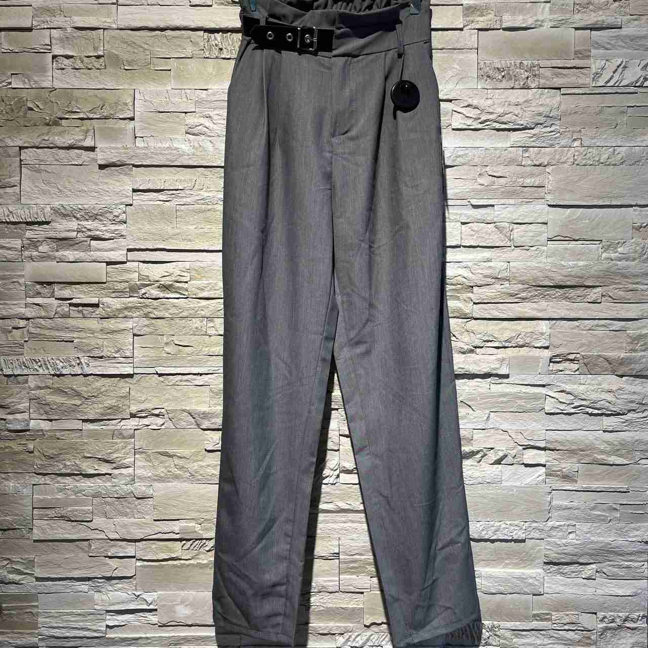 Pantaloni karen
