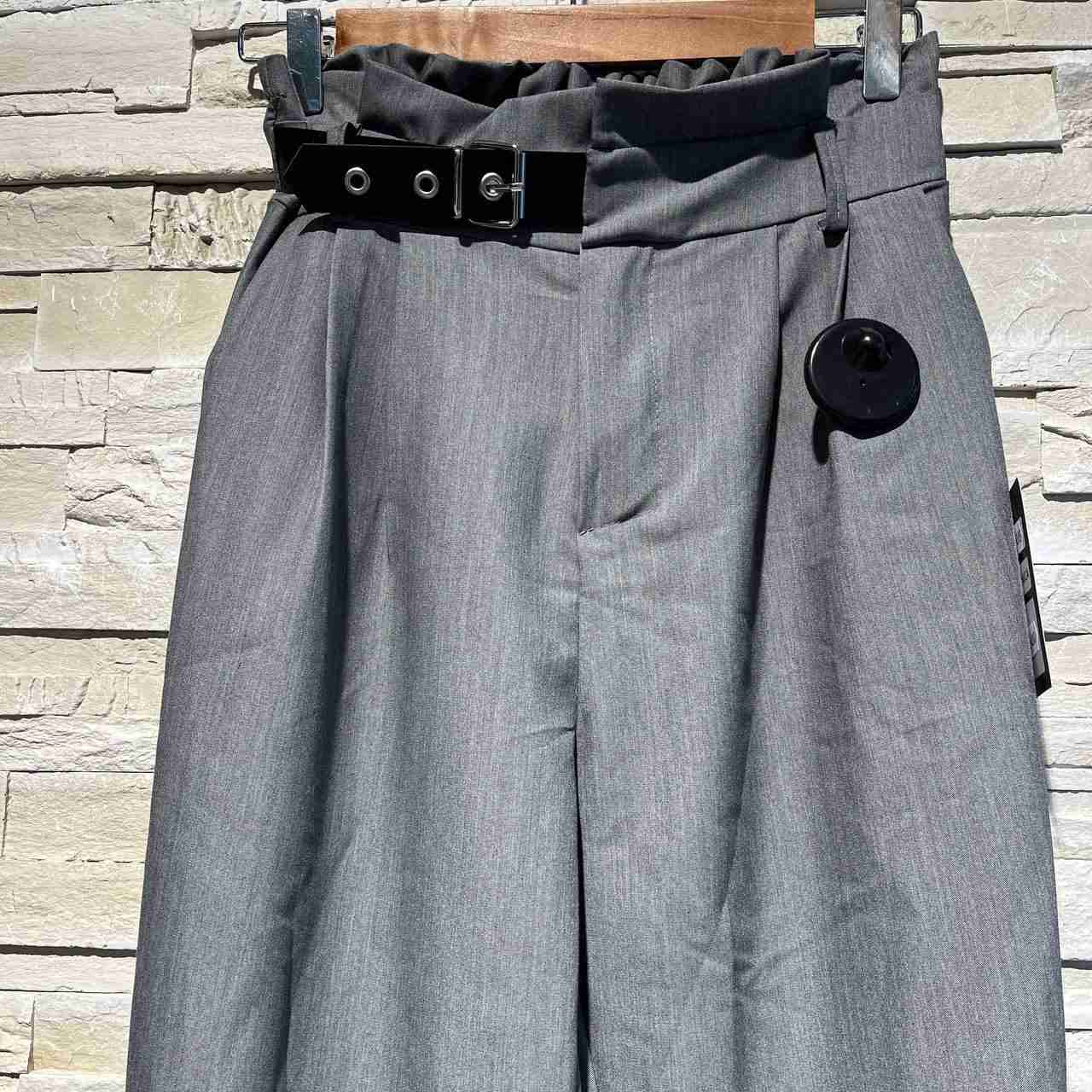 Pantaloni karen