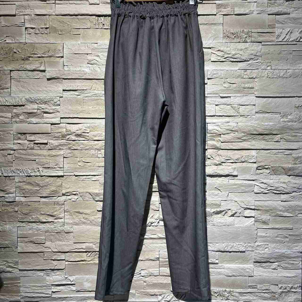 Pantaloni karen